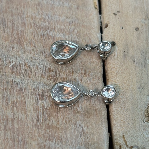White Gemstone Dangle Earrings Made In 925 Sterling Silver. - Picture 3 of 3